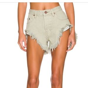 one teaspoon khaki shorts size 25